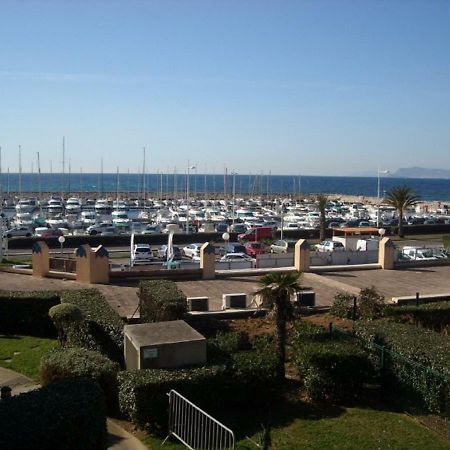Coudouliere Vue Mer Et Port Six-Fours-les-Plages Exterior photo