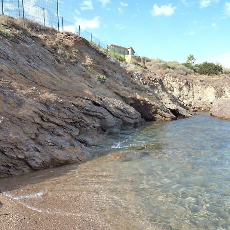 Coudouliere Vue Mer Et Port Six-Fours-les-Plages Exterior photo